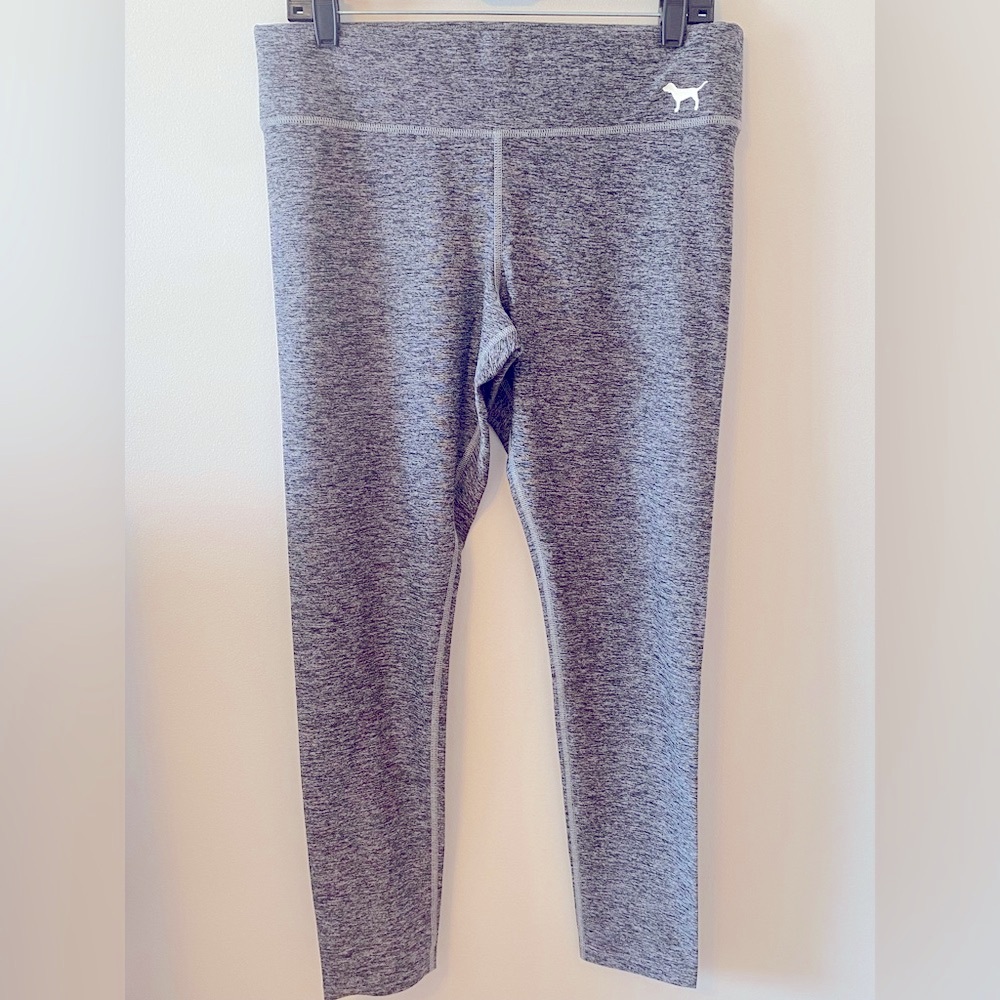 Victoria’s Secret Pink leggings